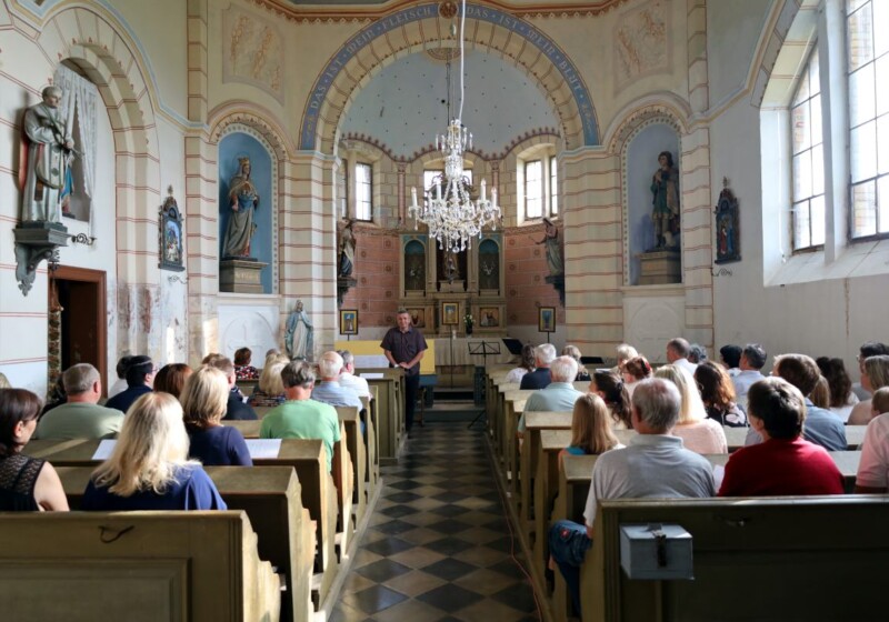 Fotografie z benefičního koncertu 27.8.2022